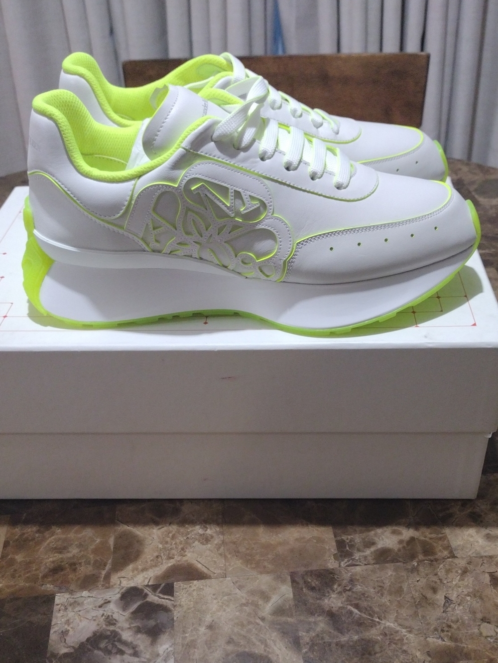 Alexander McQueen Sneakers - Picture 6 of 12